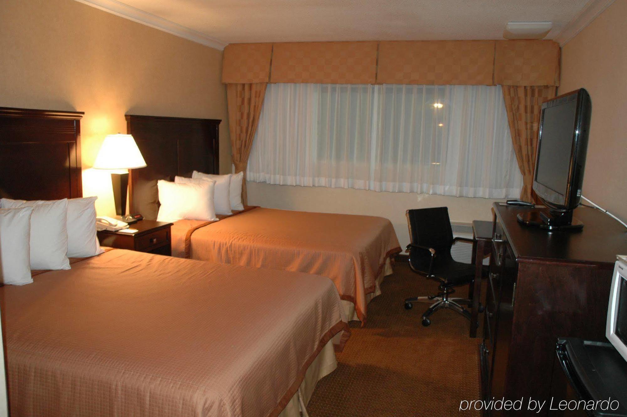 Pasadena Rose & Crown Hotel المظهر الخارجي الصورة