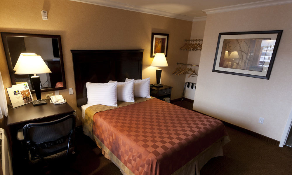 Pasadena Rose & Crown Hotel المظهر الخارجي الصورة