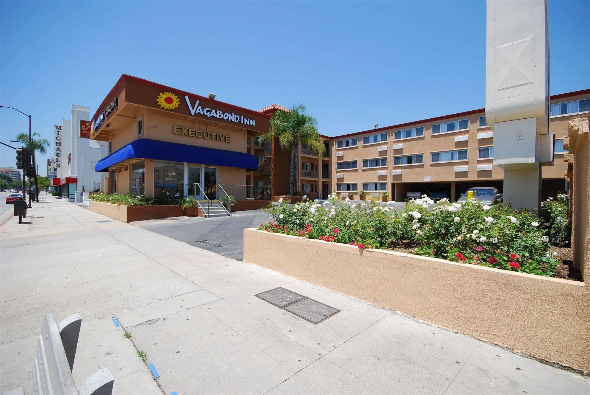 Pasadena Rose & Crown Hotel المظهر الخارجي الصورة